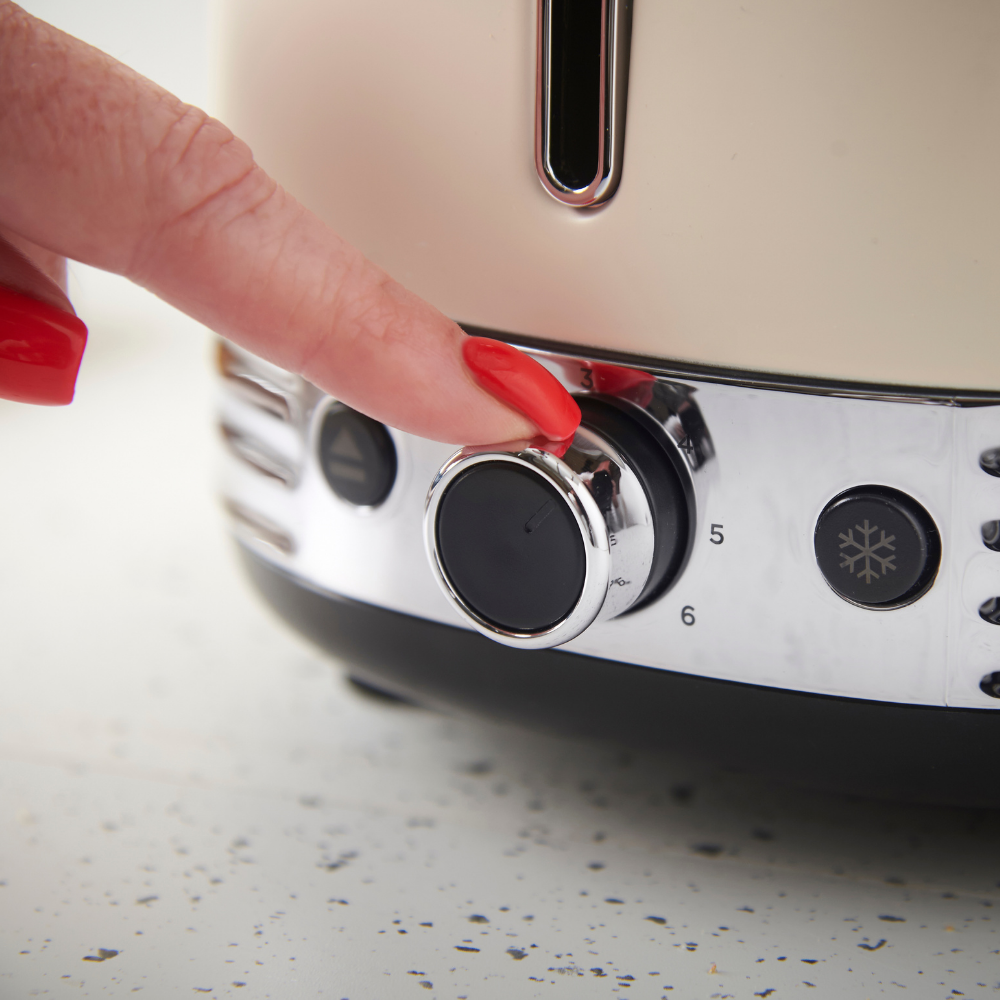 RUSSELL HOBBS 2 SLICE TOASTER-JASMINE