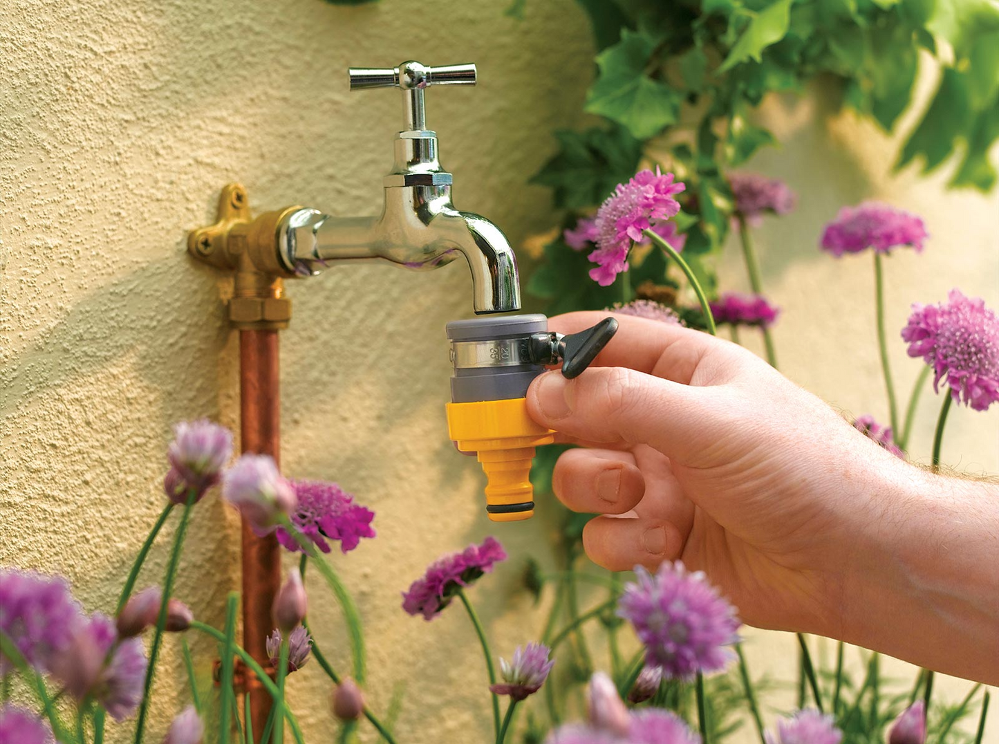 HOZELOCK ROUND MIXER TAP CONNECTOR 14-18mm