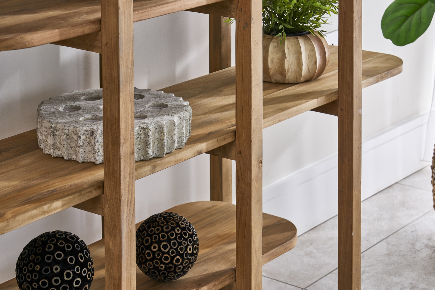 CONVIA MEDIUM BOOKCASE