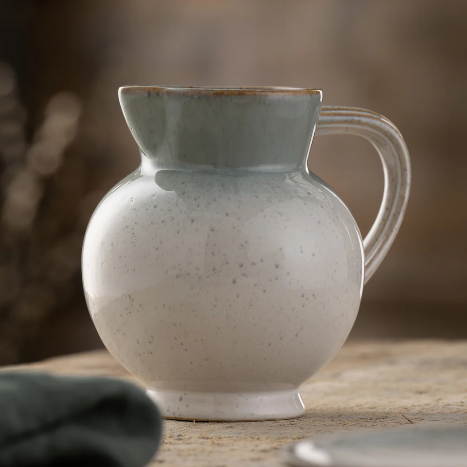 TIVOLI PITCHER