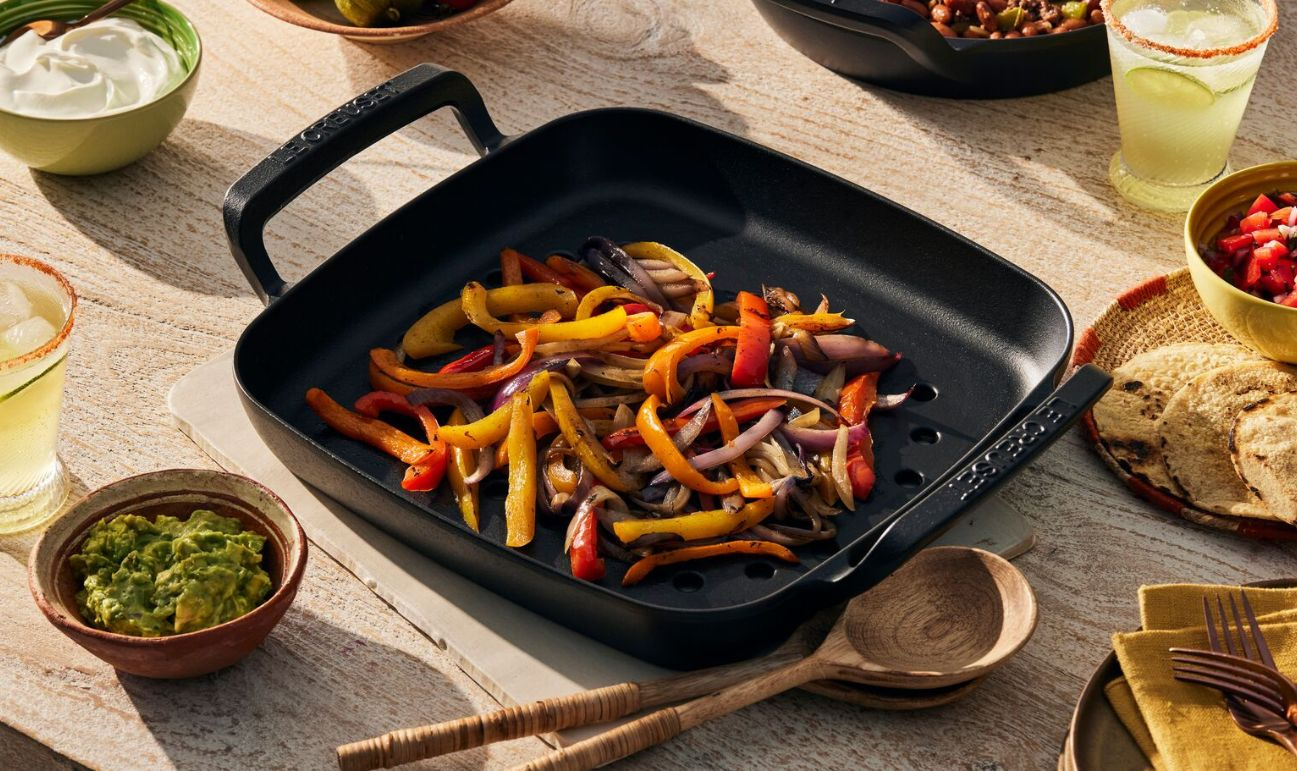 LE CREUSET BBQ SQUARE GRILL BASKET