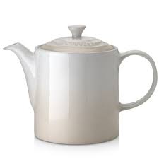 GRAND TEAPOT MERINGUE