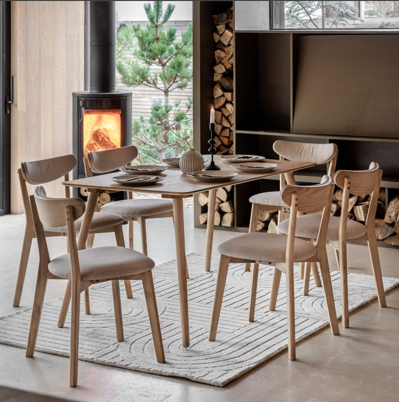 HATFIELD DINING TABLE