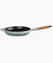 CAST IRON FRYING PAN WITH WOODEN HANDLE 28CM SEA SALT
