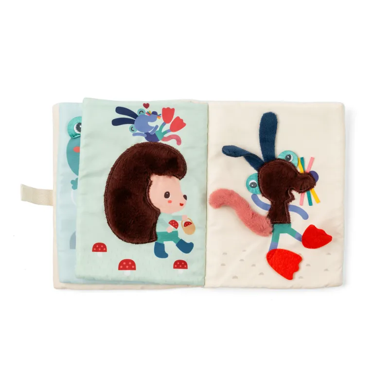 ACTIVITY BOOK NINA DRESS UP