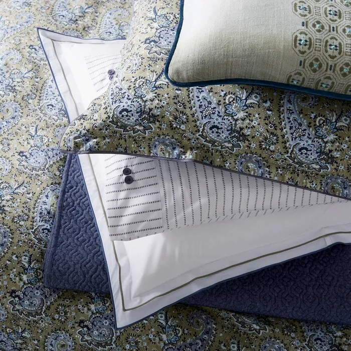 ELARA BEDDING SET- BLUE/GREEN