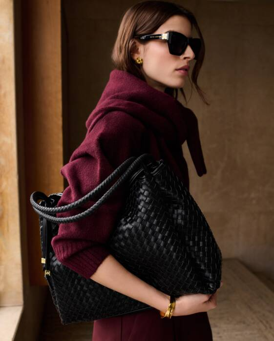 NOVA HAND WOVEN LARGE SHOULDER BAG-BLACK