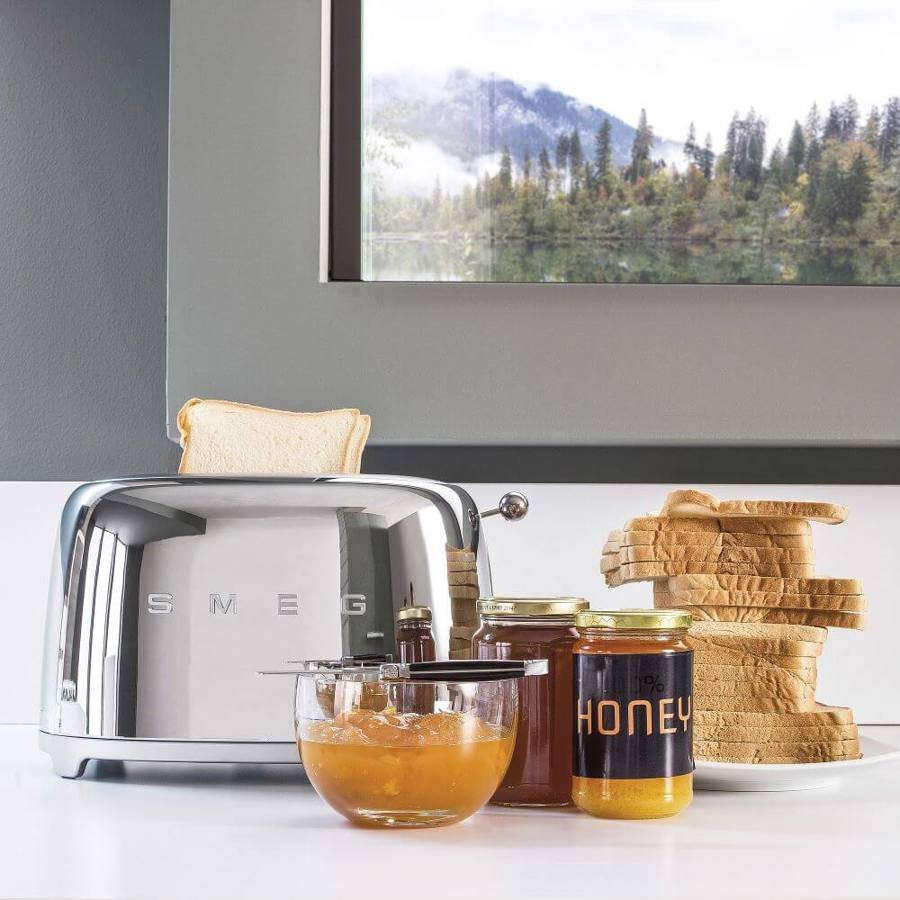 SMEG POLISHED STAINLESS STEEL