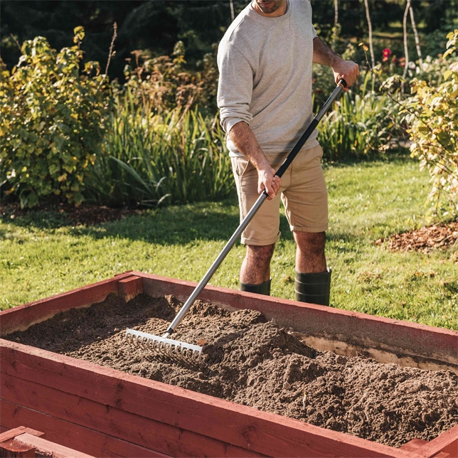 ERGONOMIC SOIL RAKE METAL SHAFT