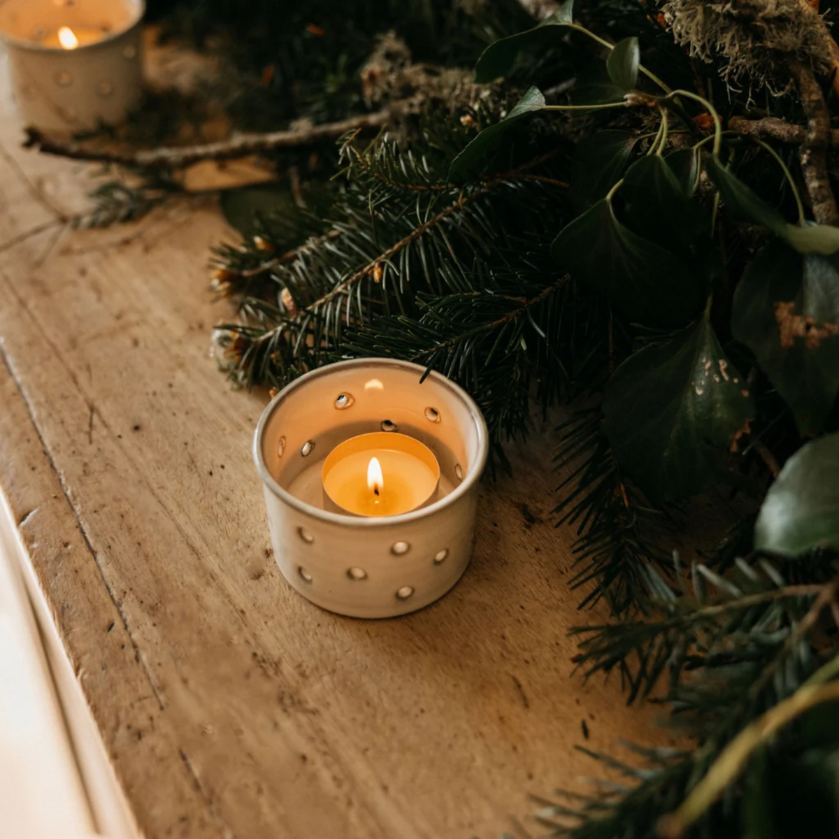 ST EVAL WINTER THYME TEALIGHTS