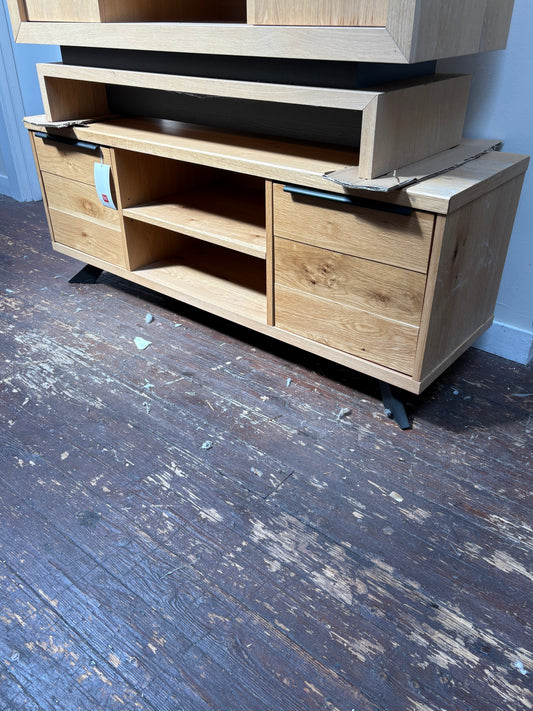 MW OSAKA TV STAND
