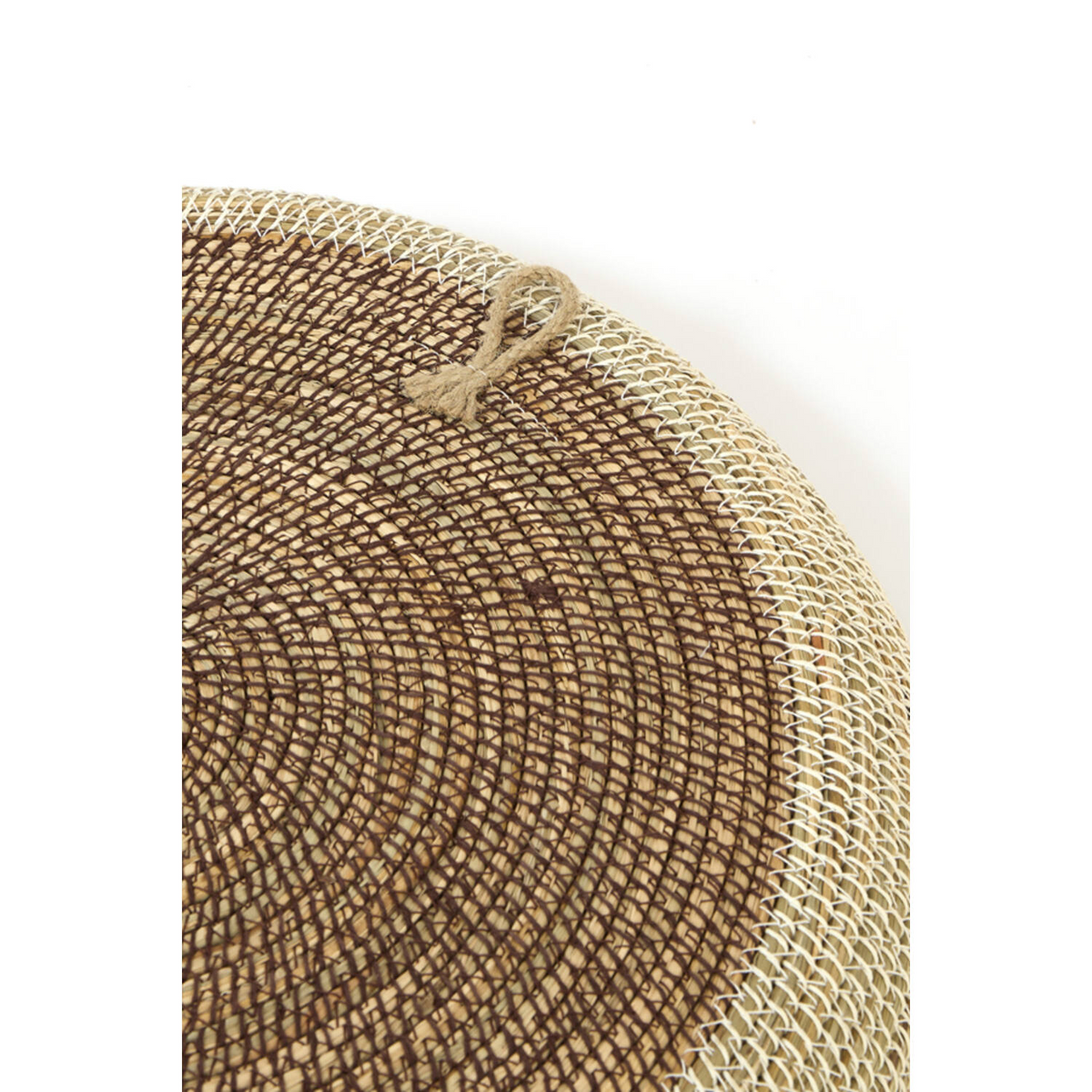 LIGHT & LIVING SEAGRASS WALL BOWLS