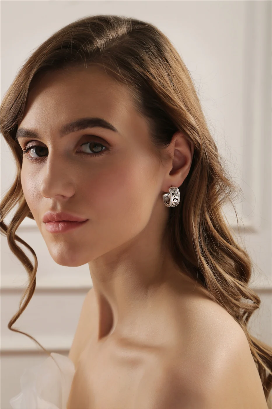 TI AMO HOOP EARRINGS