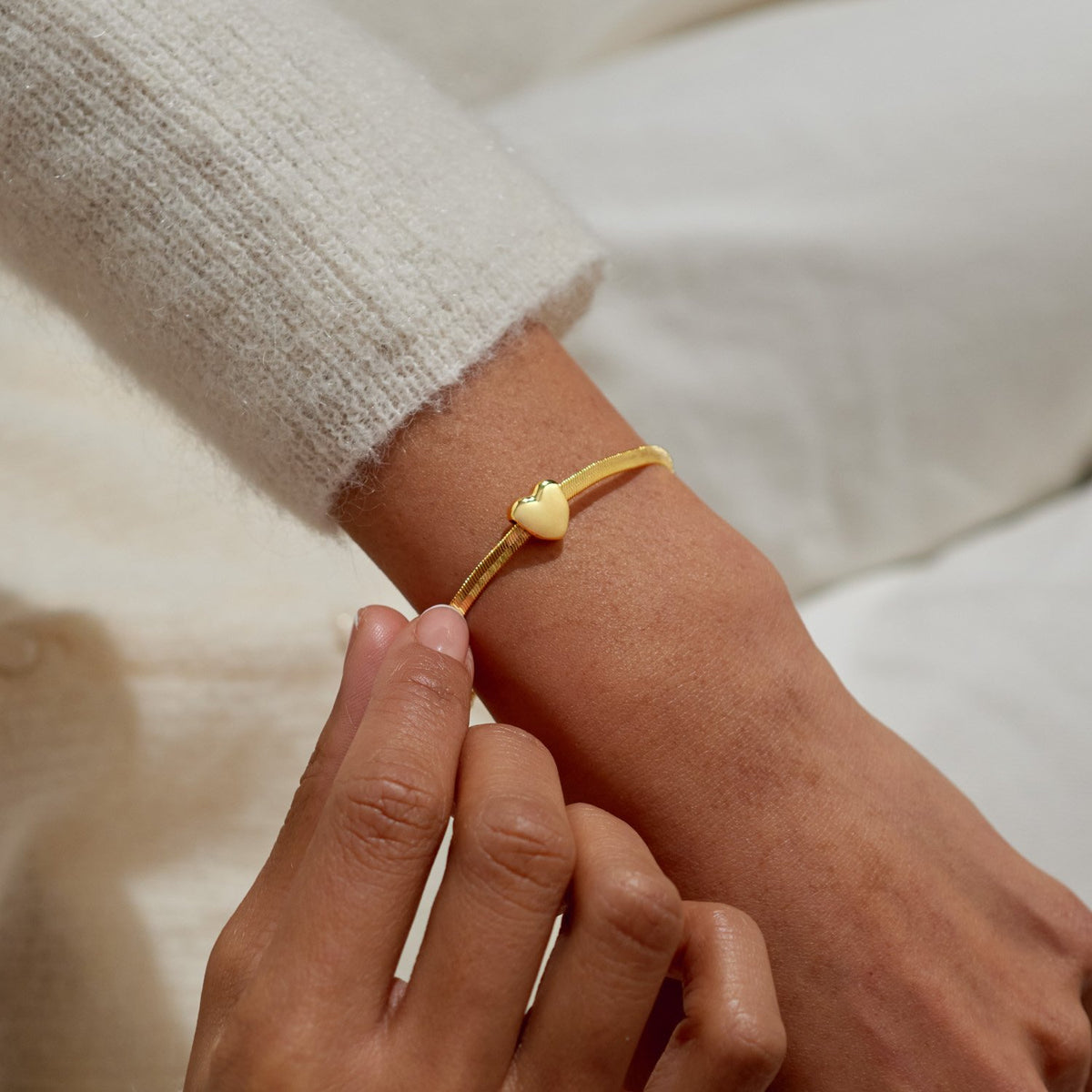 BRACELET BAR HEART SNAKE CHAIN BRACELET