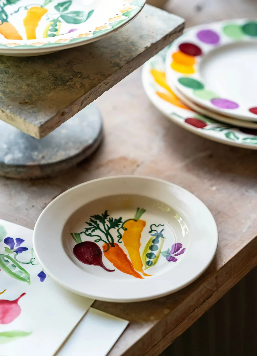 CARROTS & BEETS 6 1/2 INCH PLATE