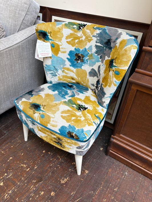 SJ BEDROOM CHAIR