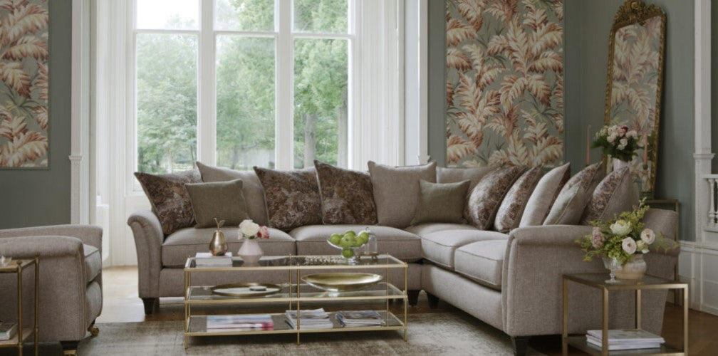 DEVONSHIRE CORNER SUITE