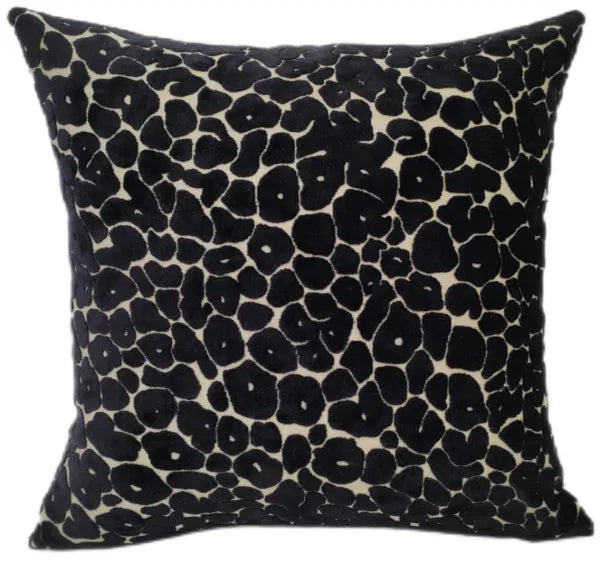 PAUL MONEYPENNY SPOTON BLACK CUSHION