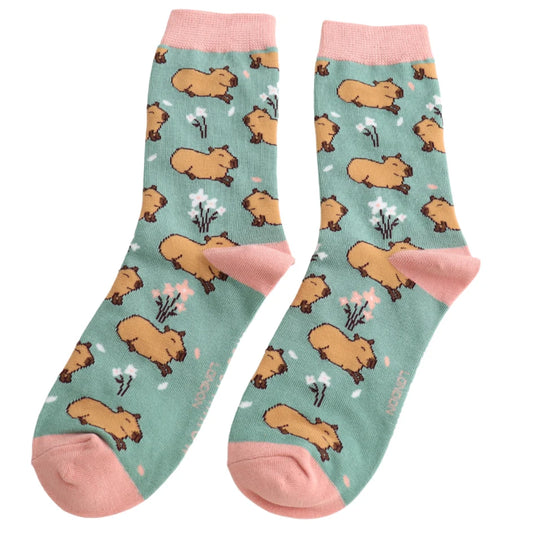 CUTE CAPYBARA SOCKS GREEN