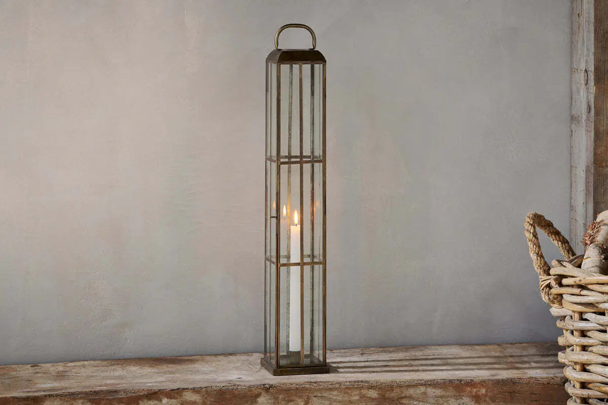 VEMULA LANTERN ANTIQUE BRASS LARGE