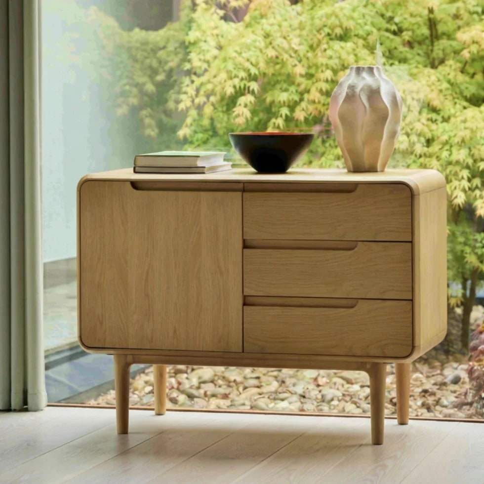 G PLAN WINCHESTER SMALL SIDEBOARD