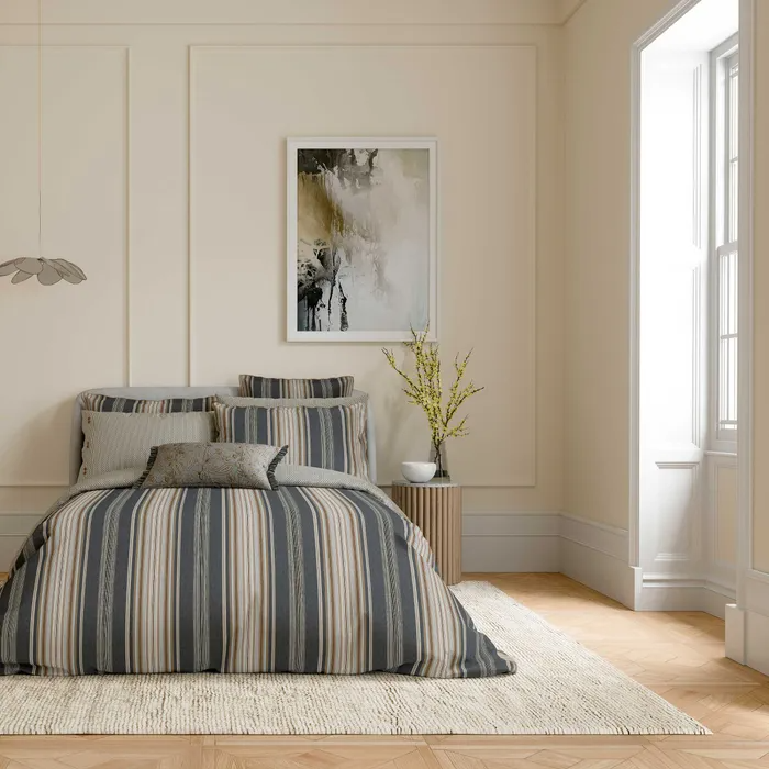 BEDECK OSCAR CHARCOAL & TAN DUVET SET