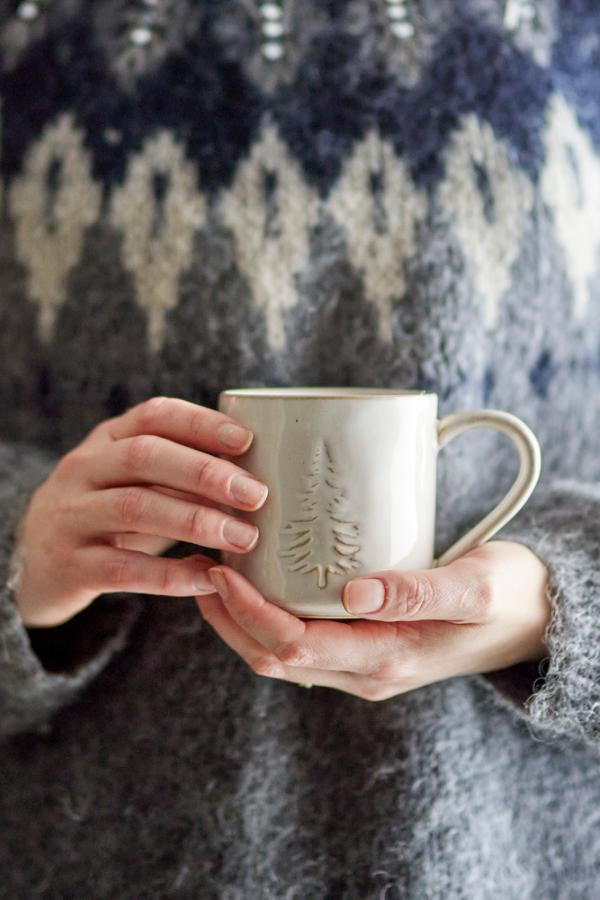 BLOOMINGVILLE WINTER MUG