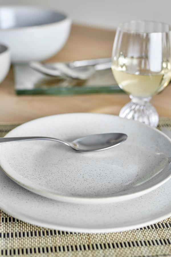 BLOOMINGVILLE ADDISON WHITE PLATE