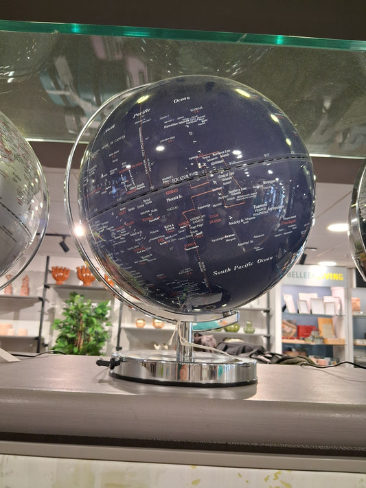 12" COLOURED ILLUMINATED GLOBE WITH METAL BASE