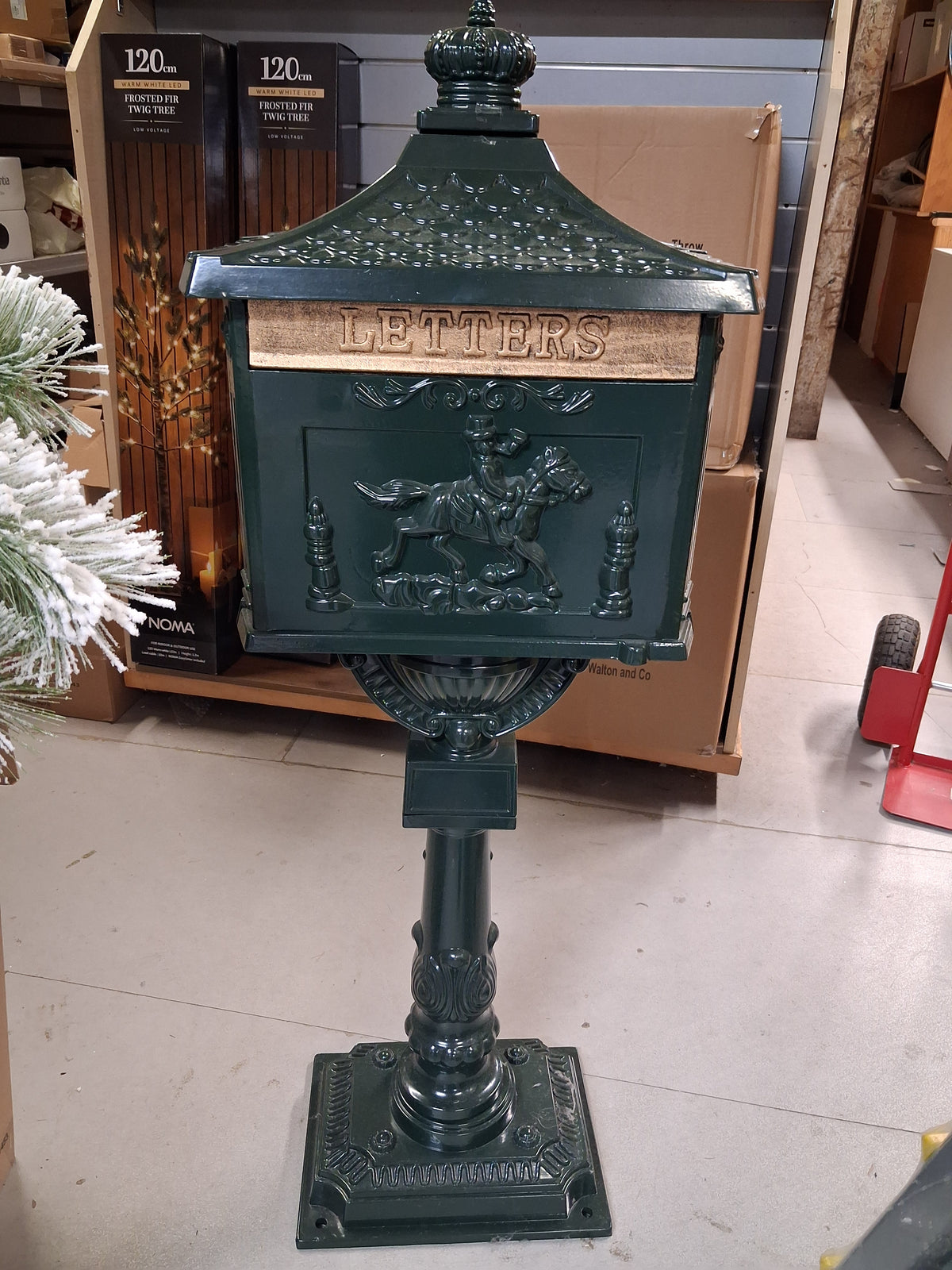 GREEN ALUMINIUM STANDING POST BOX