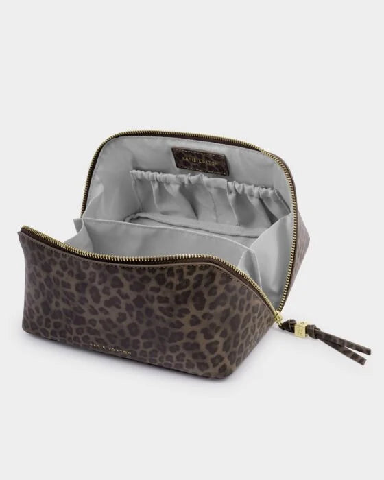 SOHO MEDIUM MAKE UP/ WASH BAG LEOPARD