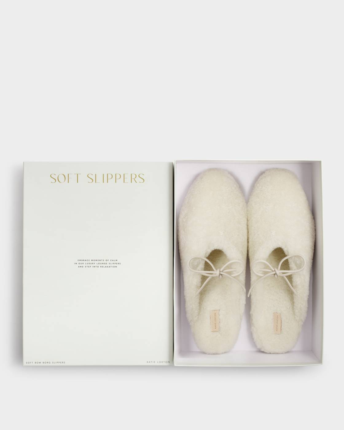 KATIE LOXTON GIFT BOXED BORG SLIPPERS -OFF WHITE