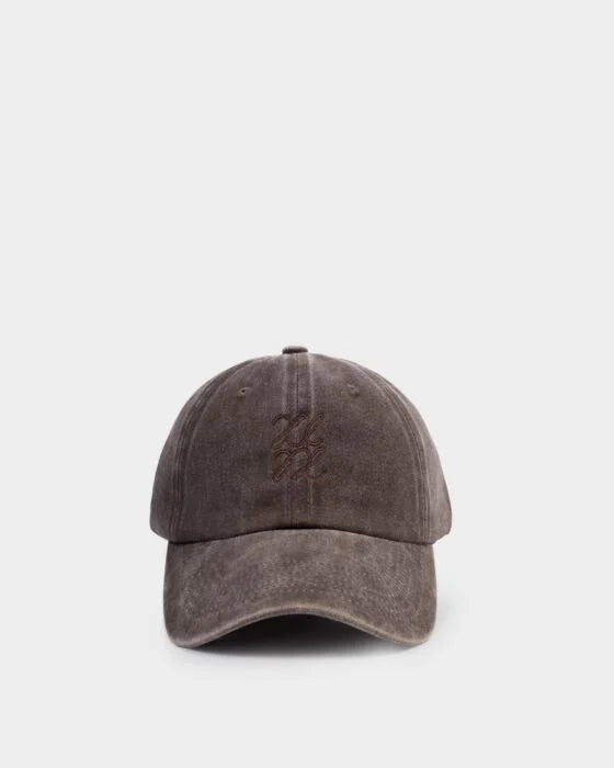EMBRIODERED CAP CHOCOLATE