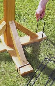 BIRD TABLE STABILISER PEGS